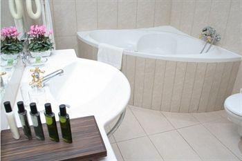 Floor Hotel 4*